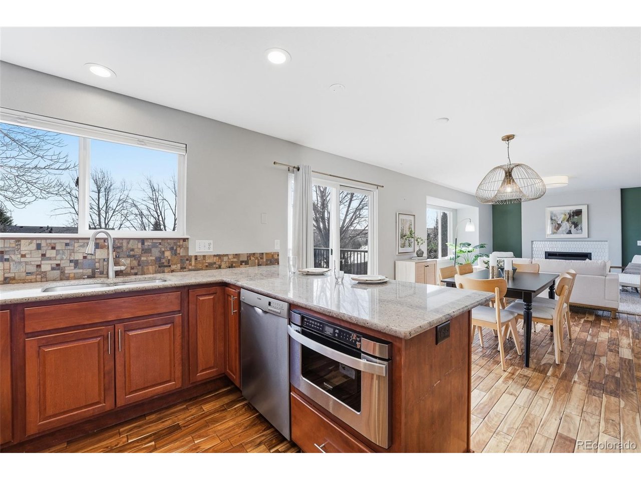 743 Eaton Cir