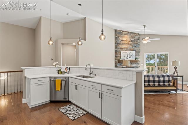 561 Hidden Cottage Grove