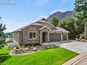 561 Hidden Cottage Grove