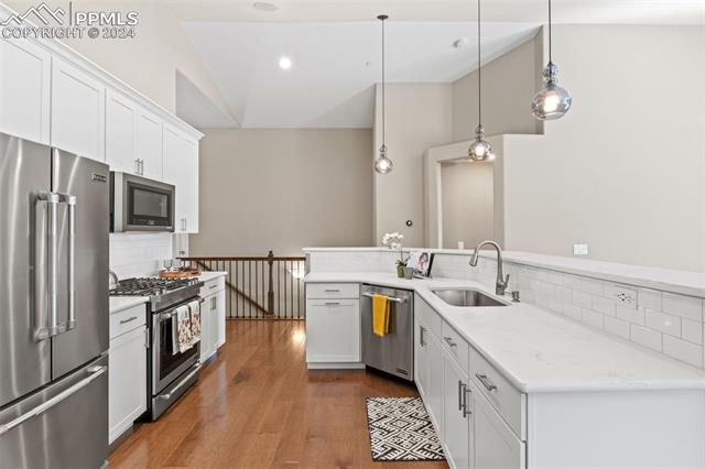 561 Hidden Cottage Grove