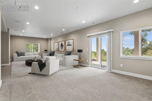 561 Hidden Cottage Grove