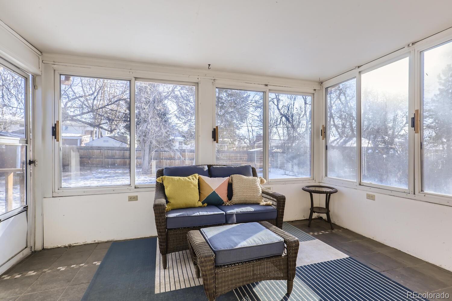 2936 S Fenton Street