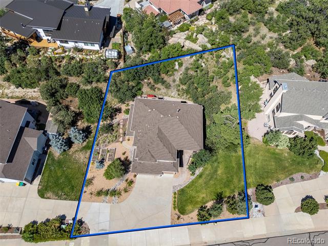 525 Valley Drive