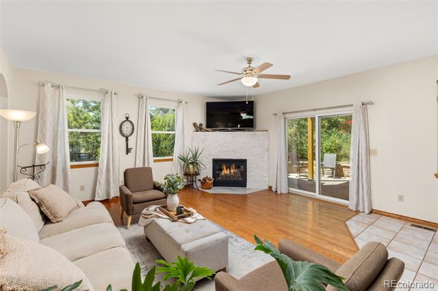 525 Valley Drive