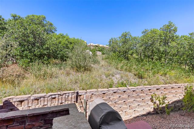 525 Valley Drive