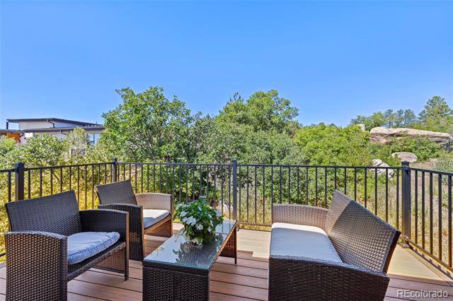 525 Valley Drive