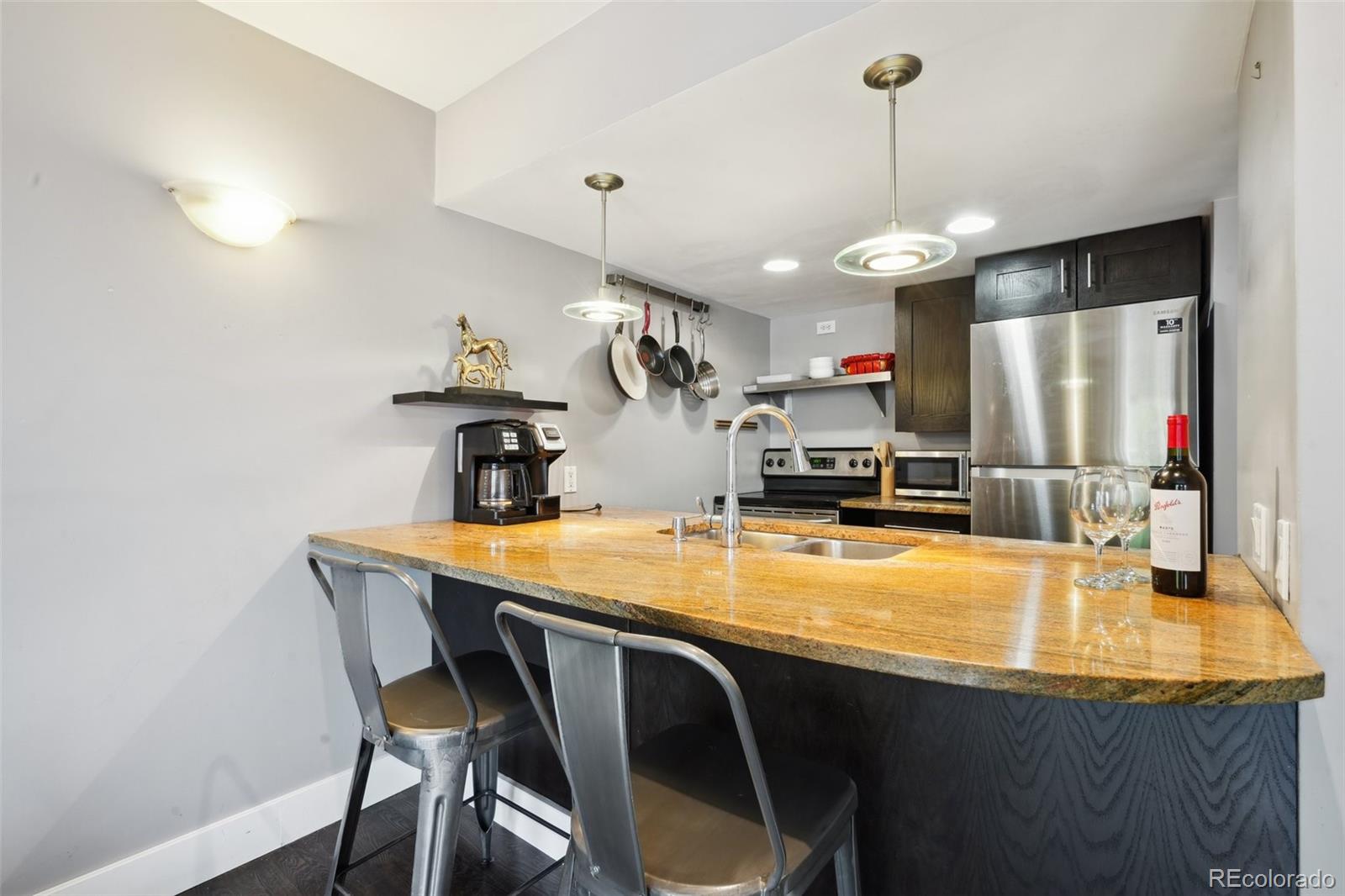 1111 Maxwell Avenue Unit: 219