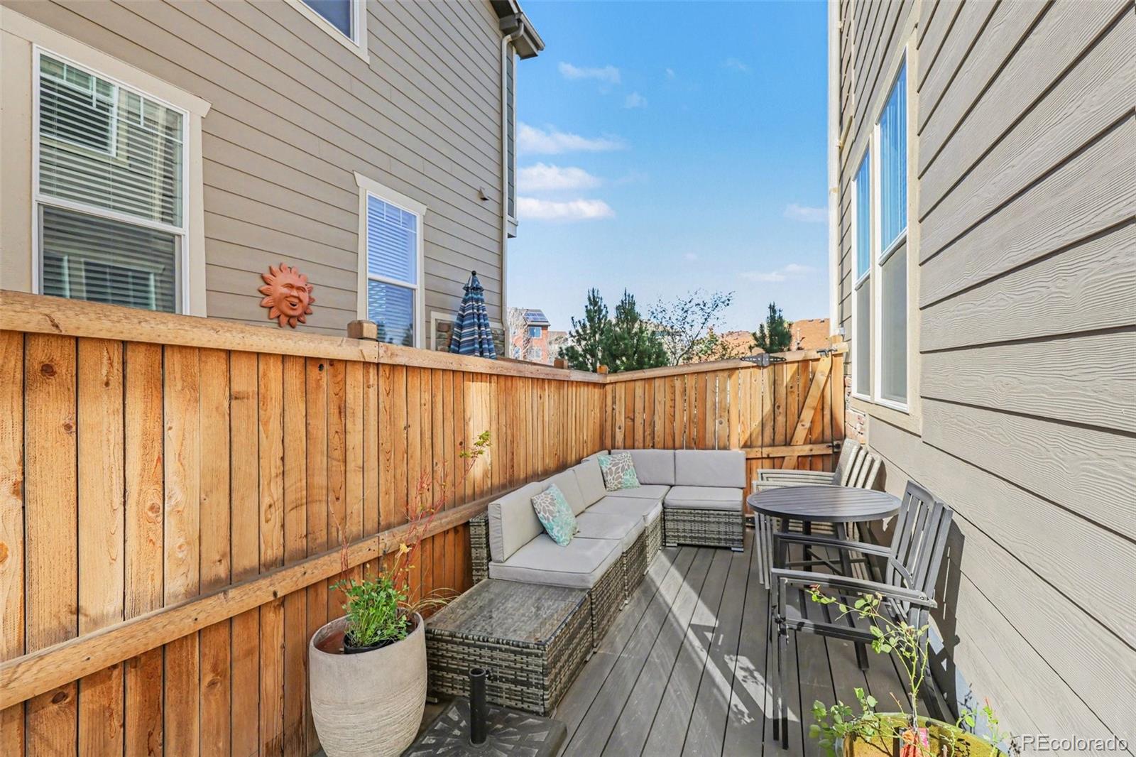 13685 Ash Circle