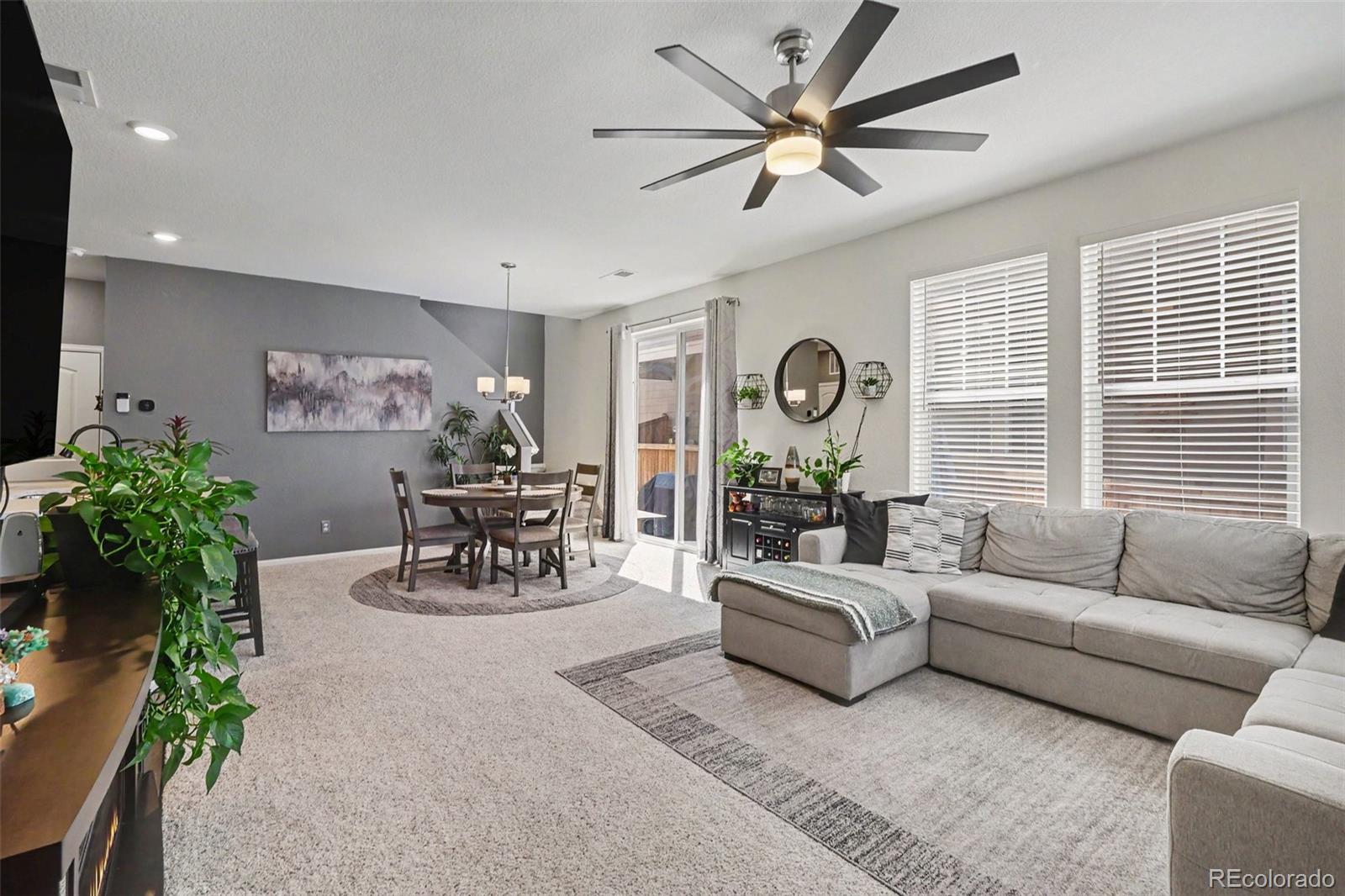13685 Ash Circle