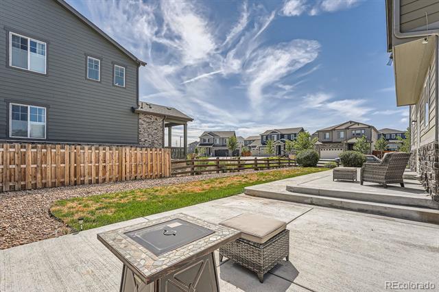 150 N Newbern Way