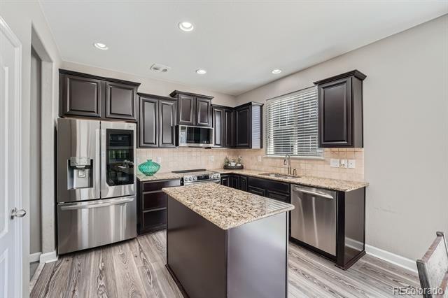 150 N Newbern Way