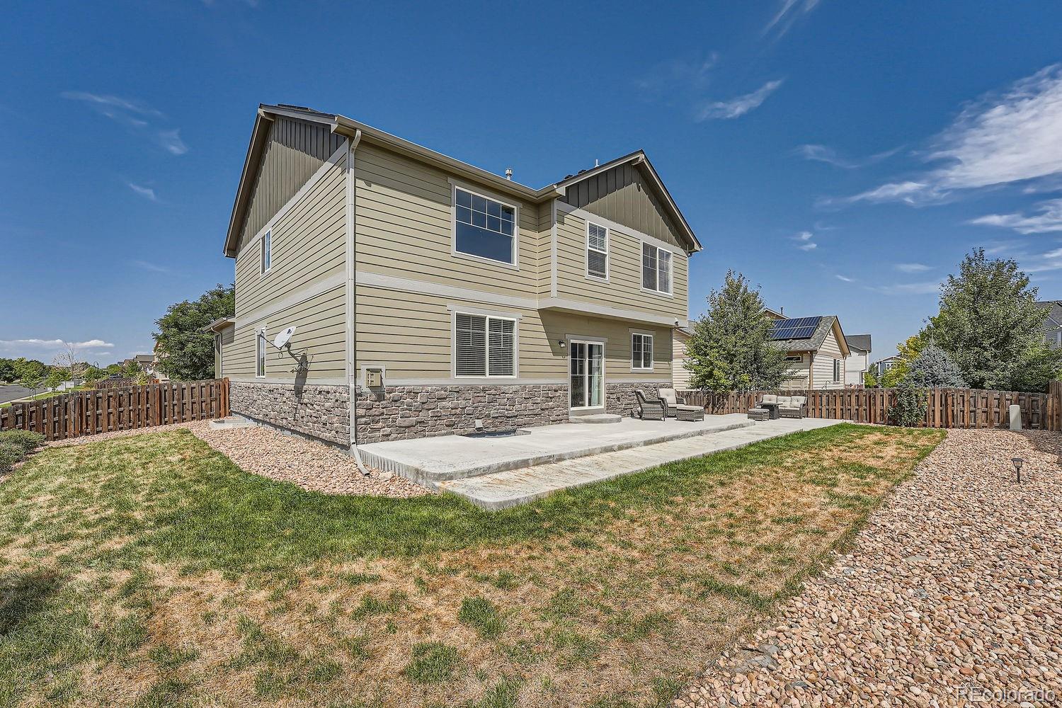 150 N Newbern Way