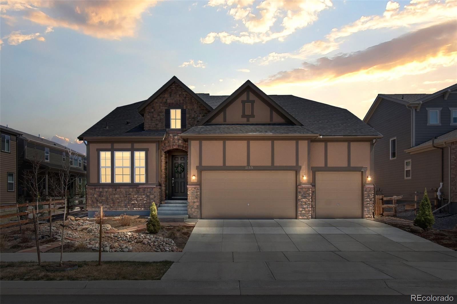 1155 Fox Hills Court