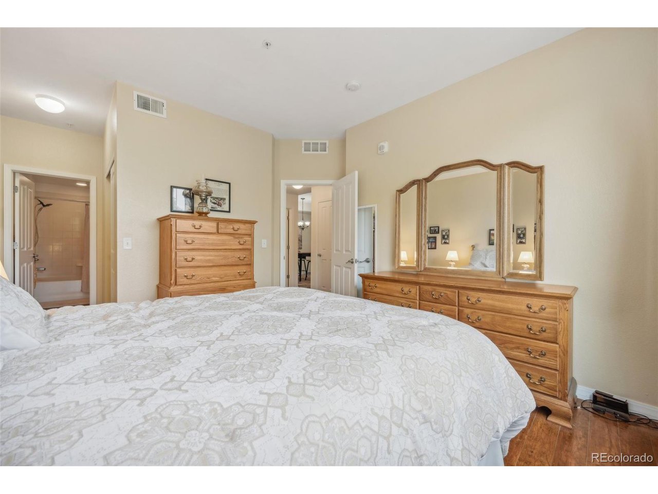 804 Summer Hawk Dr 2206