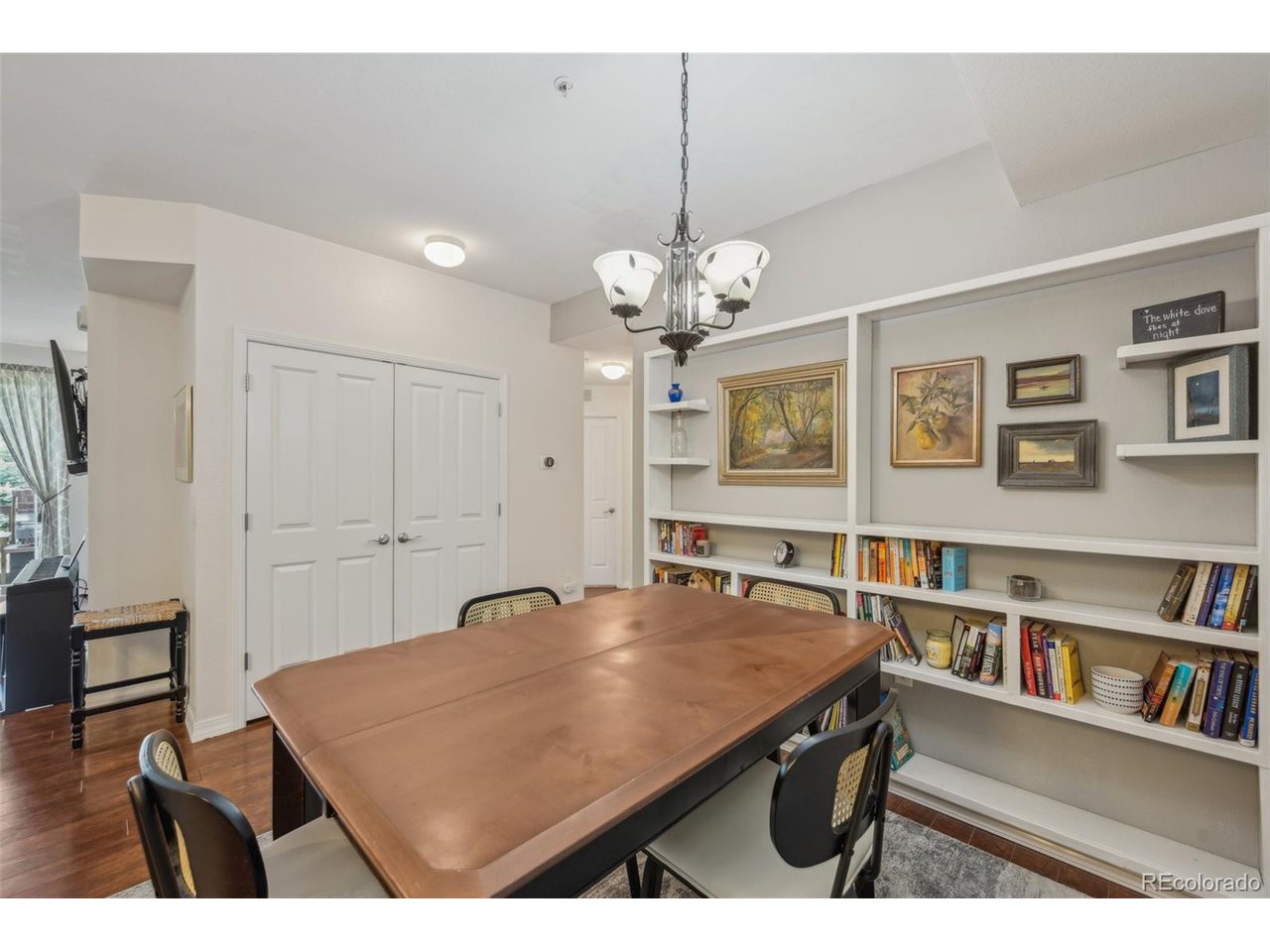 804 Summer Hawk Dr 2206