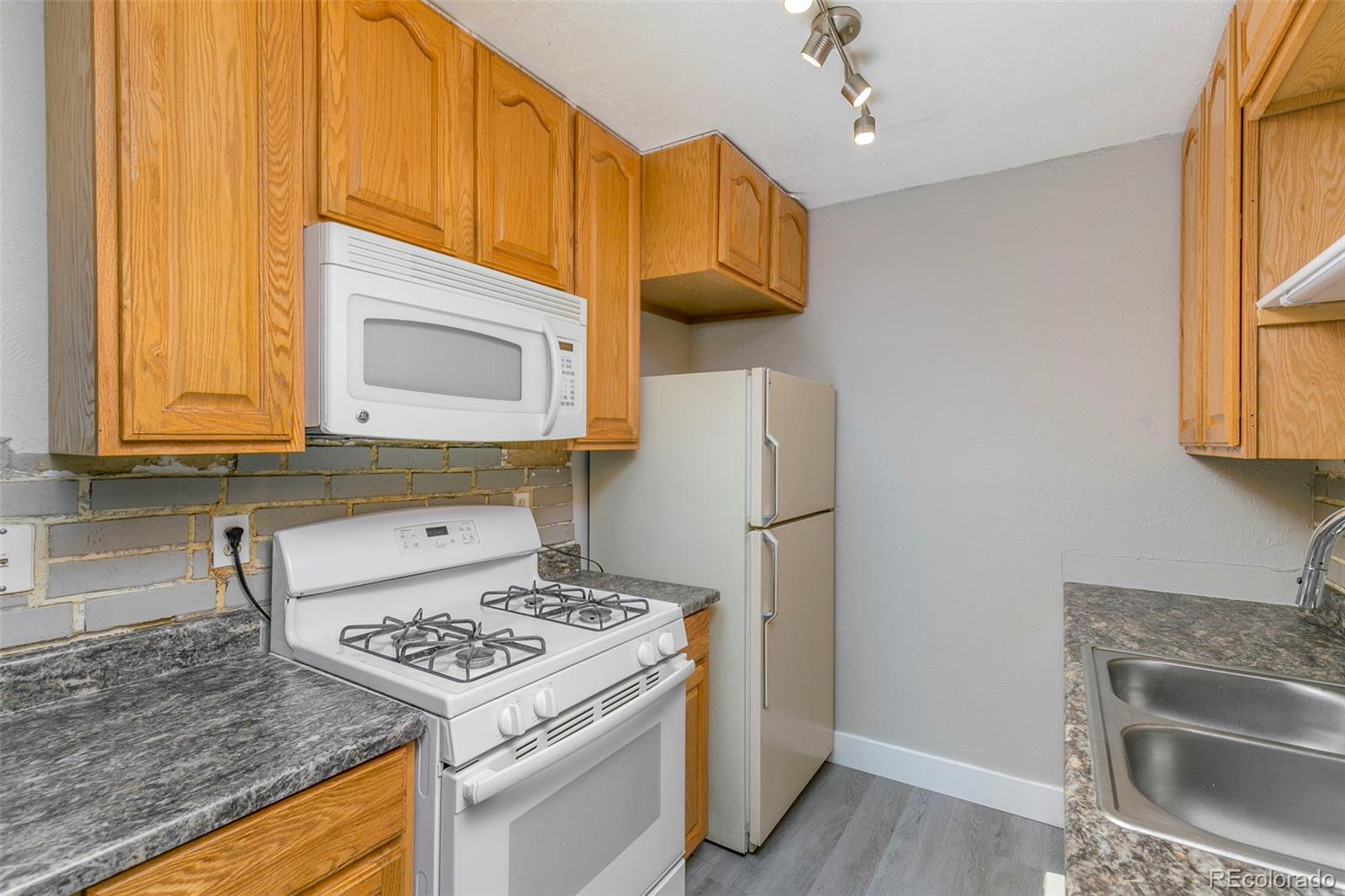 10772 E Exposition Avenue Unit: 243