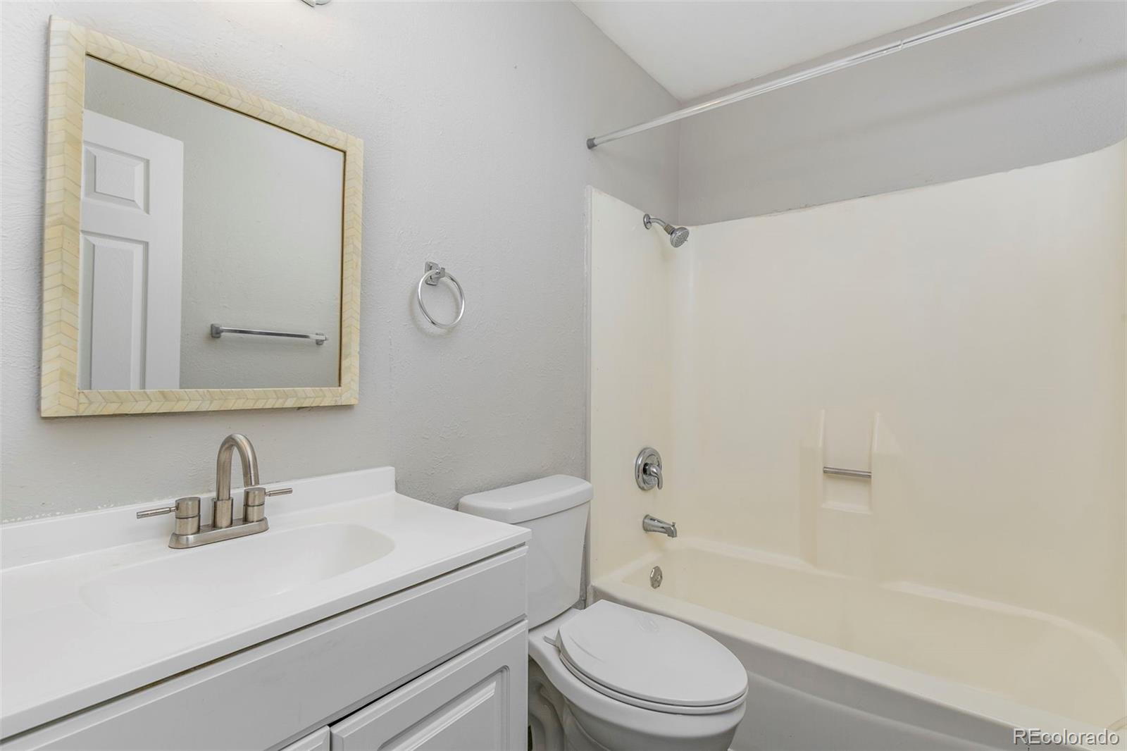 10772 E Exposition Avenue Unit: 243