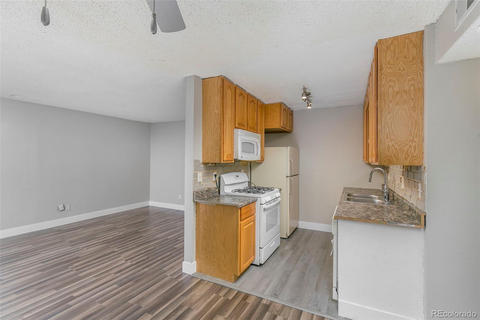 10772 E Exposition Avenue Unit: 243