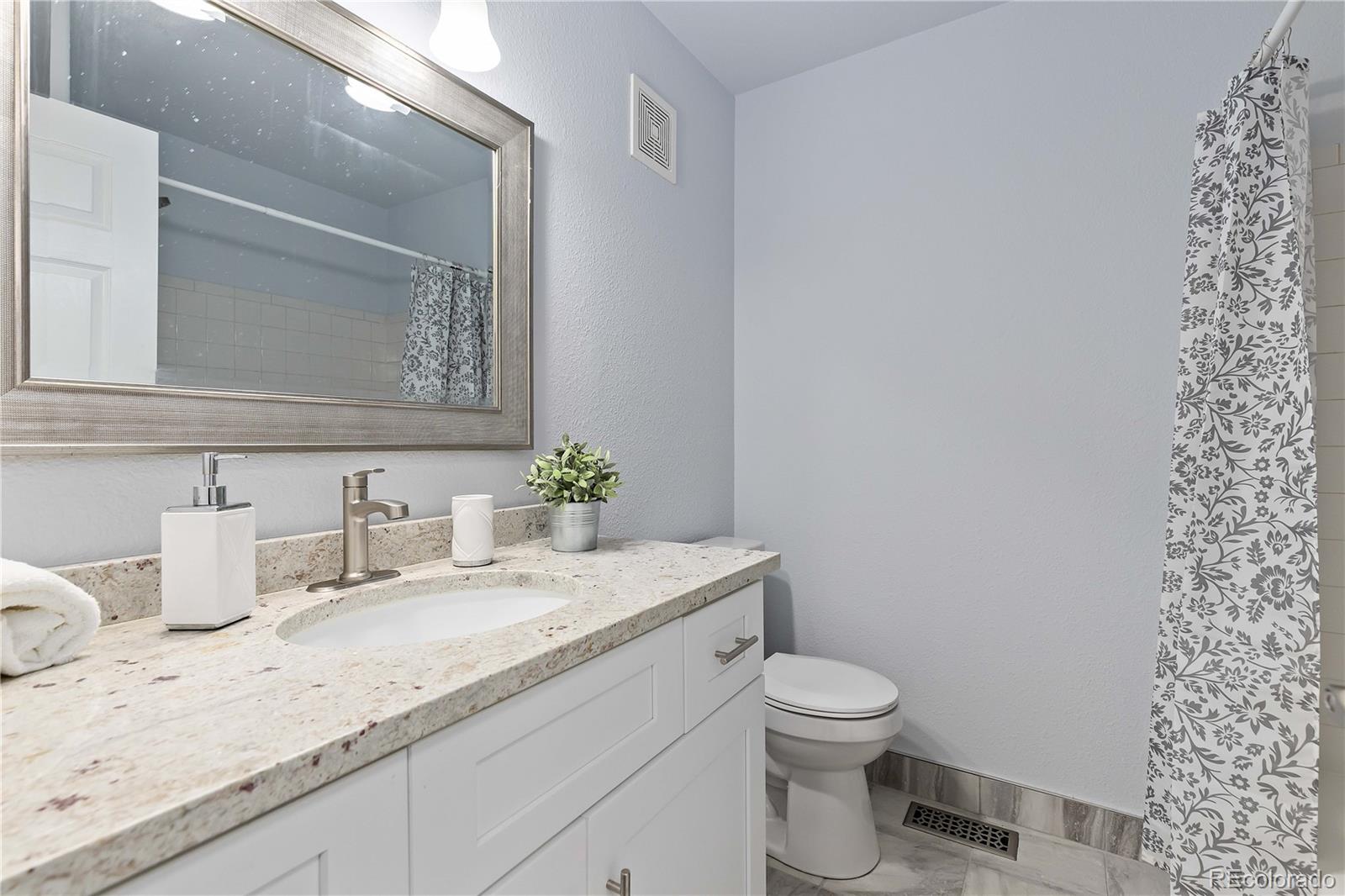 9530 E Florida Avenue Unit: 2003