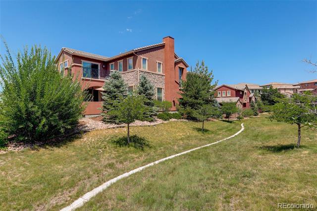 9506 Pendio Court