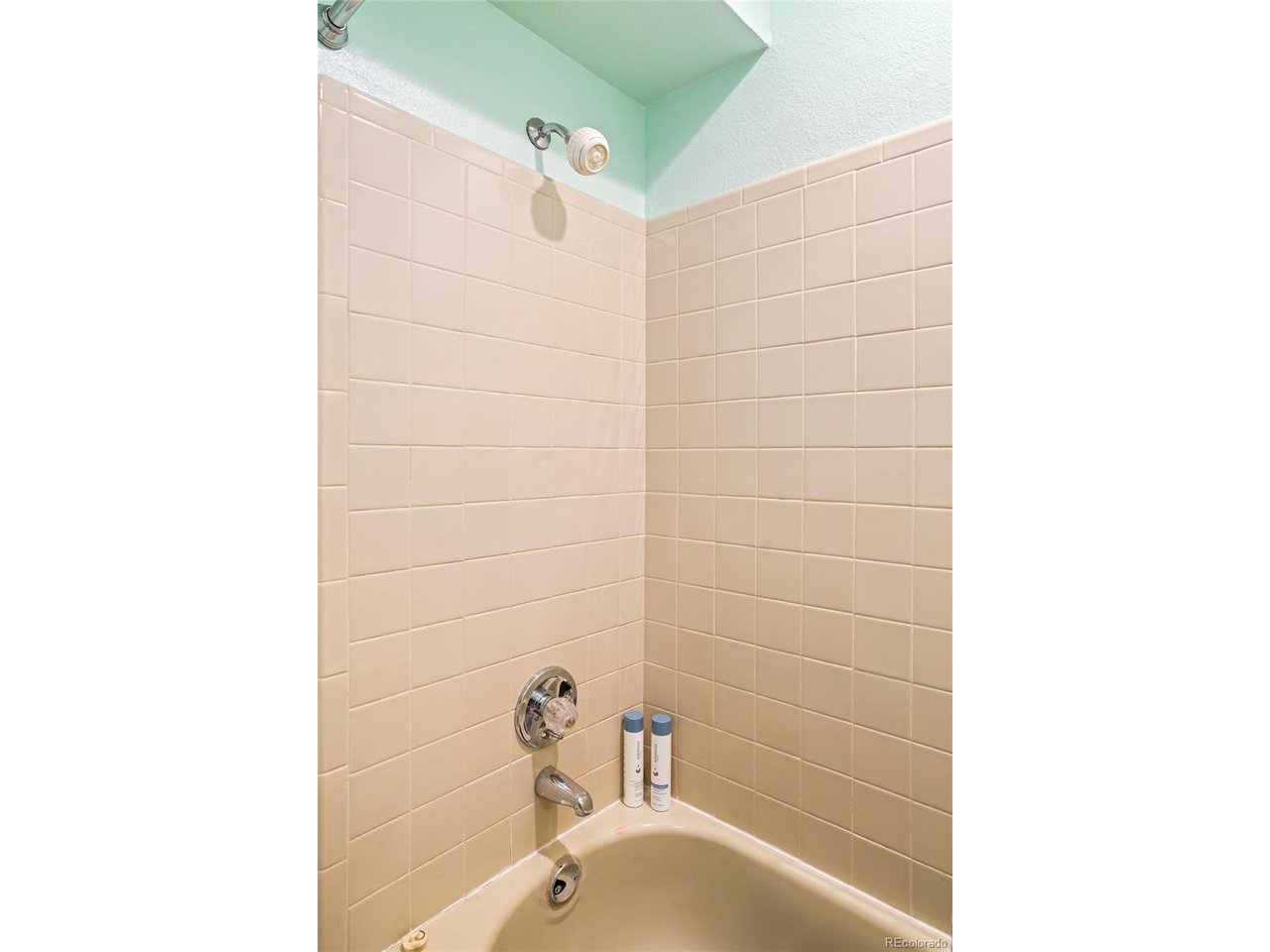 14206 E 1st Dr B09