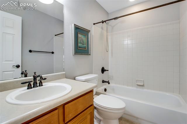 9342 Royal Melbourne Circle