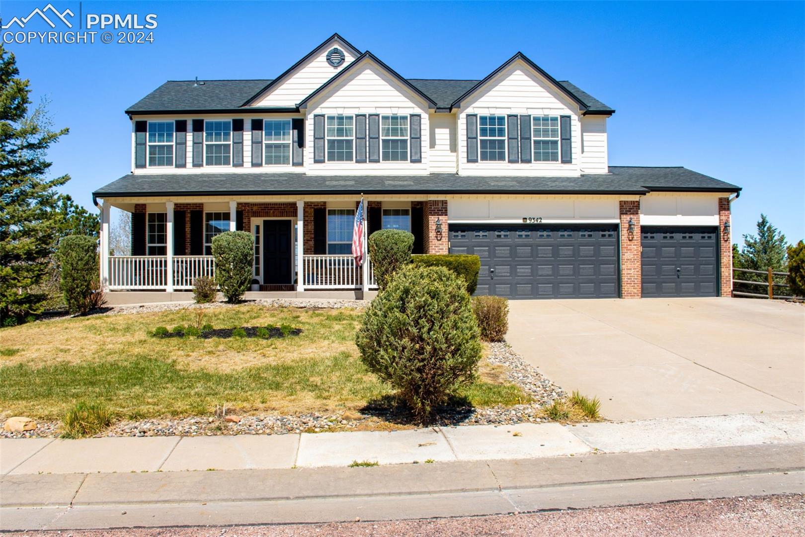 9342 Royal Melbourne Circle