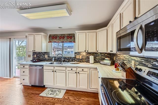 17120 Mountain Lake Drive