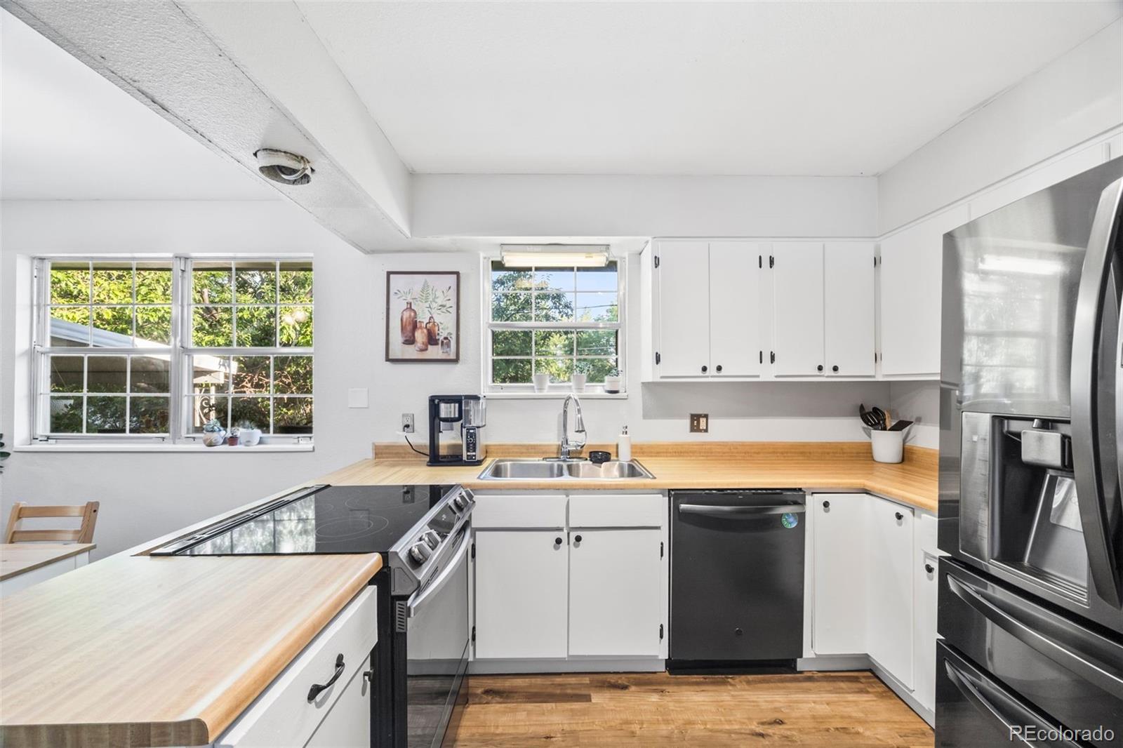 5054 W 61st Drive