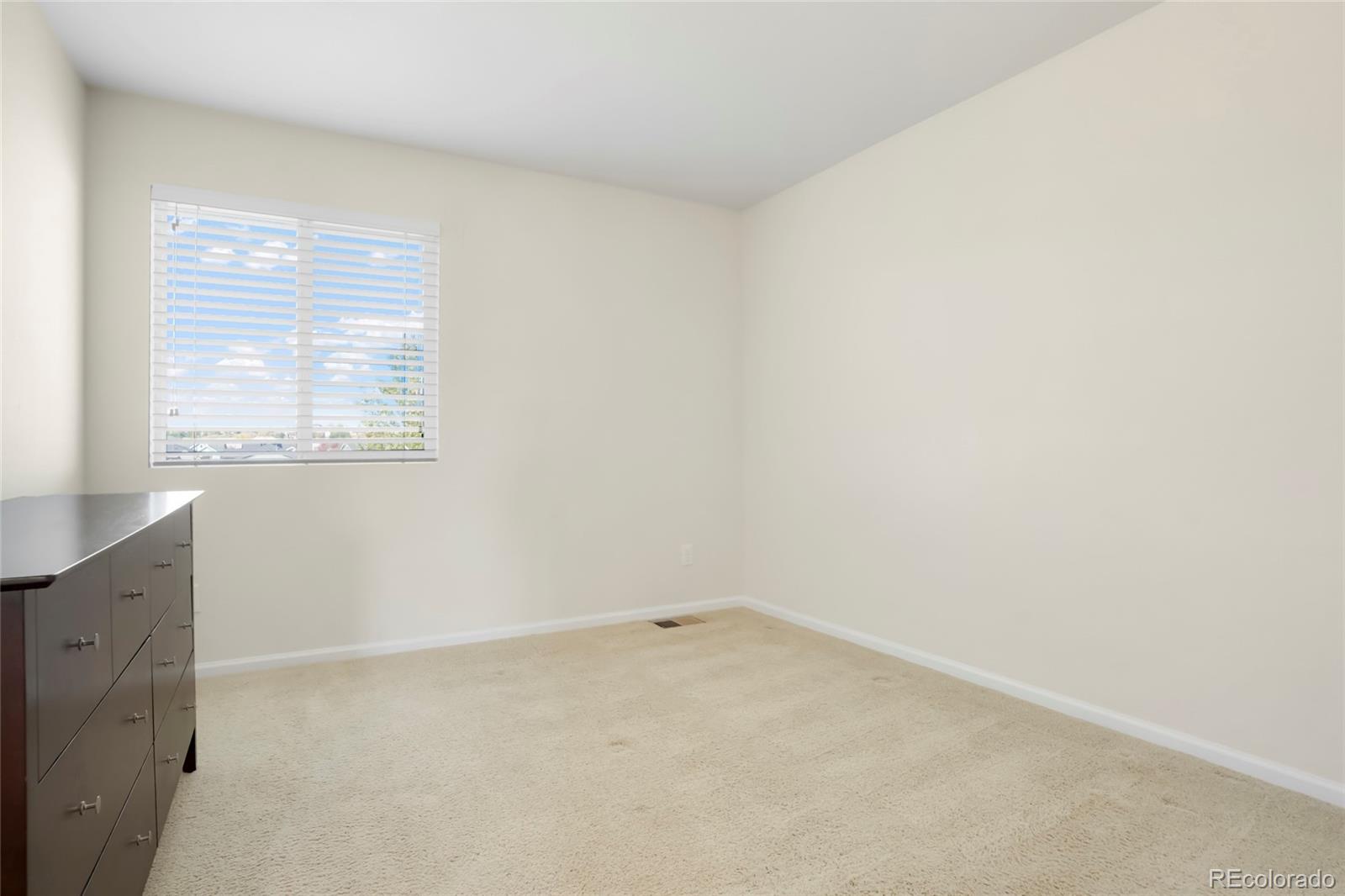 7799 Grady Circle