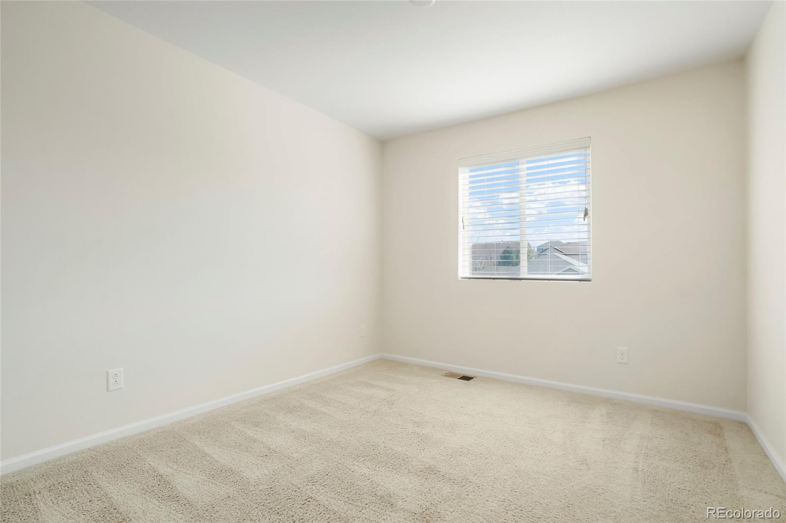 7799 Grady Circle