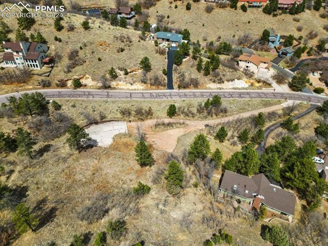 1425 Oak Hills Drive
