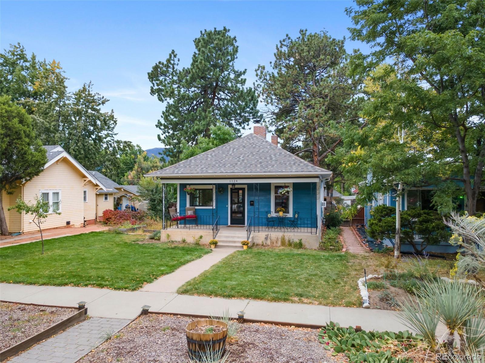1124 N Cedar Street