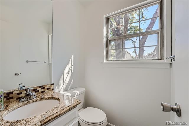 1811 S Quebec Way Unit: 155