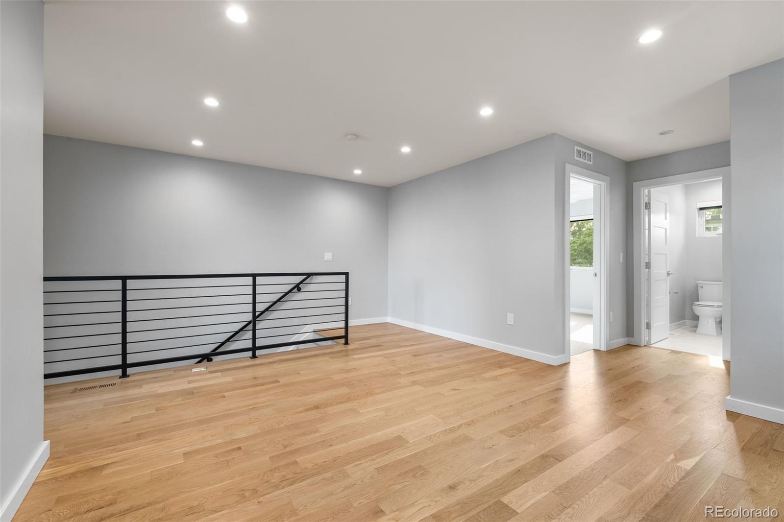 1243 Newton Street