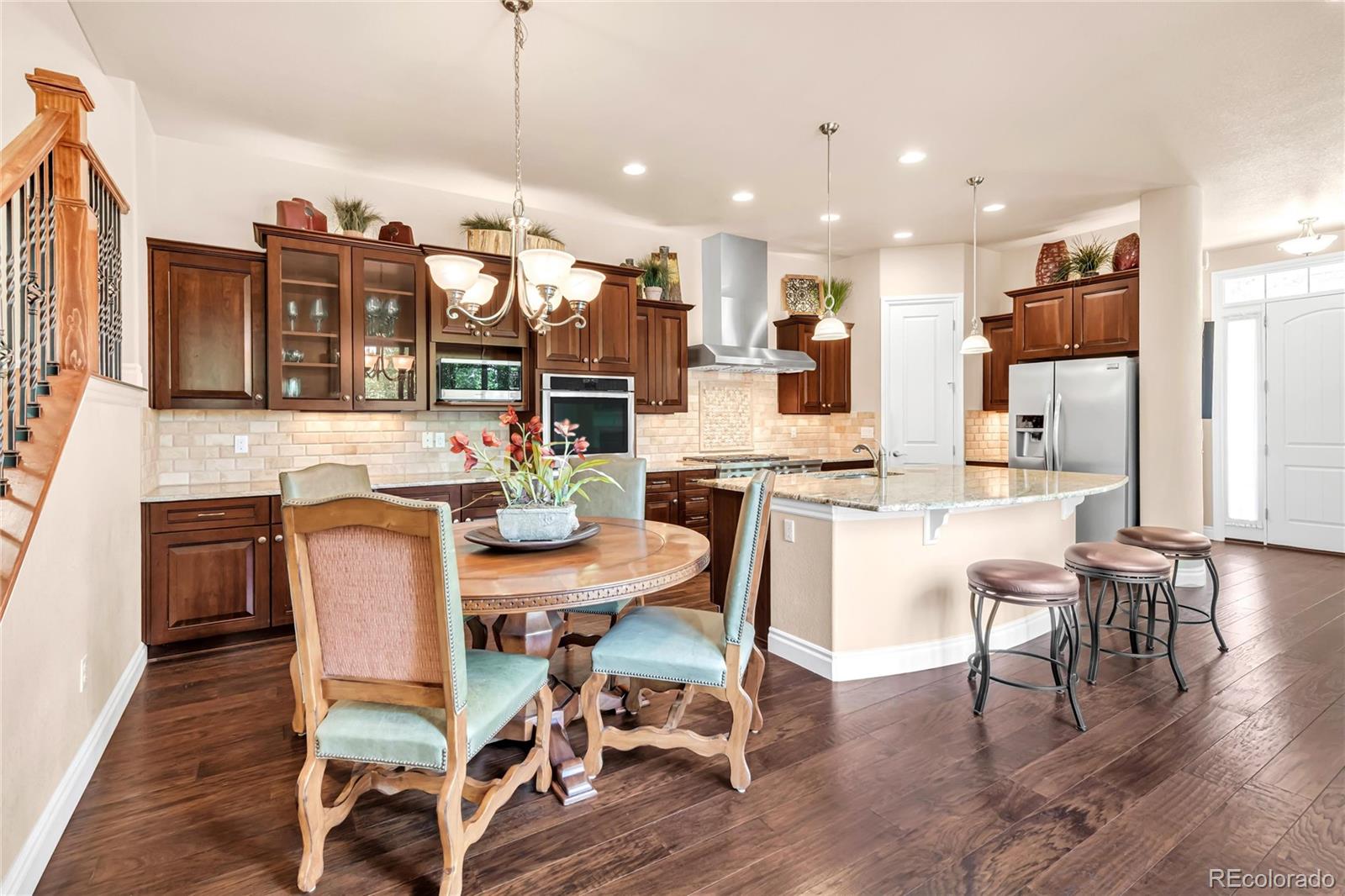 10136 Ridgegate Circle