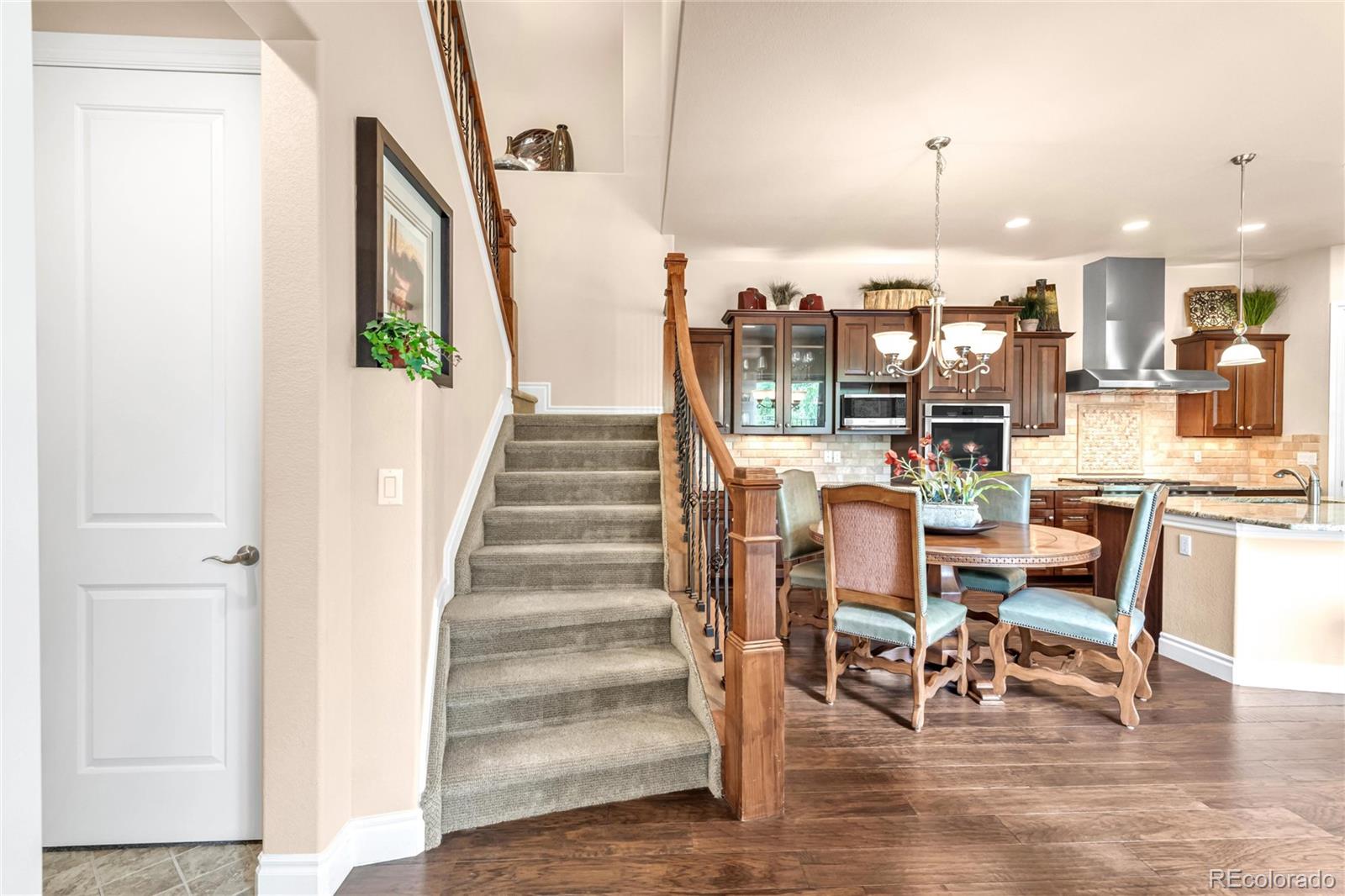 10136 Ridgegate Circle