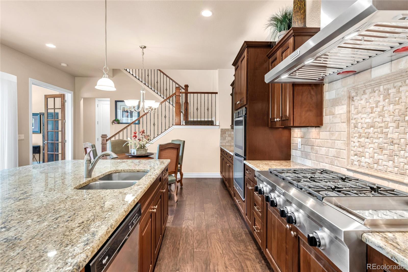 10136 Ridgegate Circle