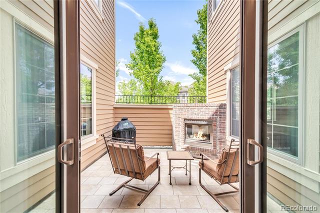 10136 Ridgegate Circle