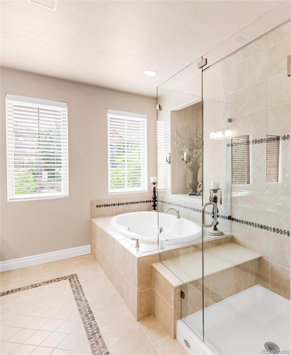 10136 Ridgegate Circle