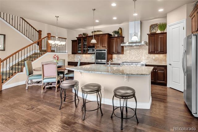 10136 Ridgegate Circle