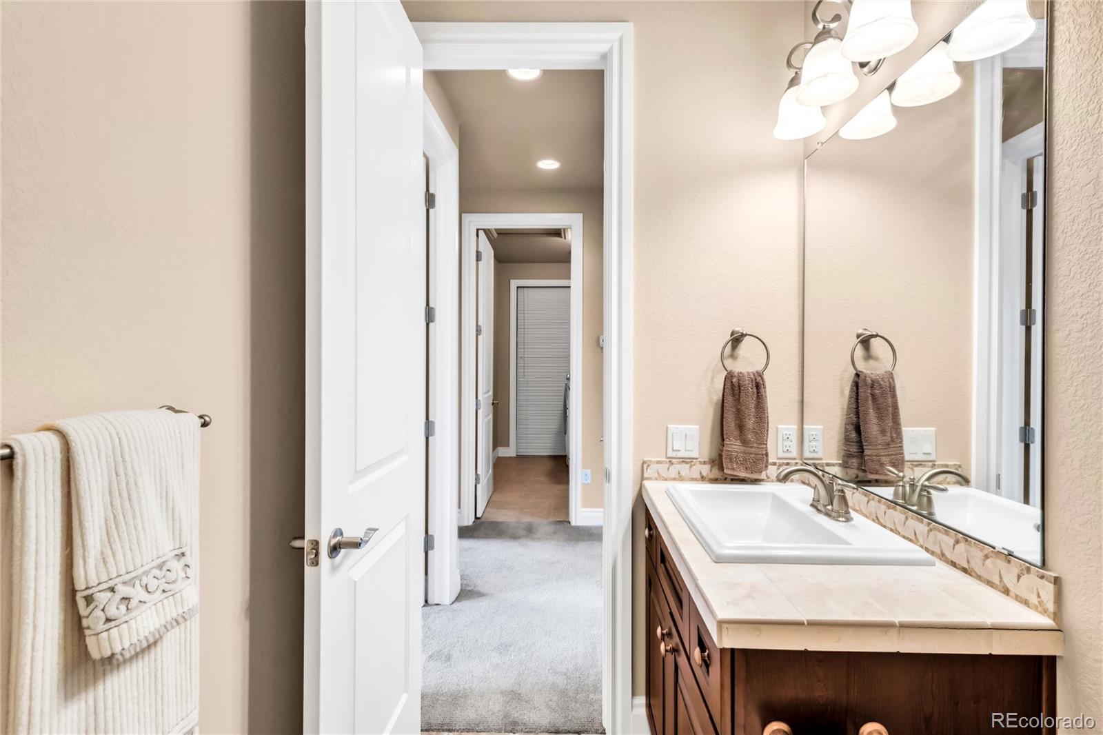 10136 Ridgegate Circle