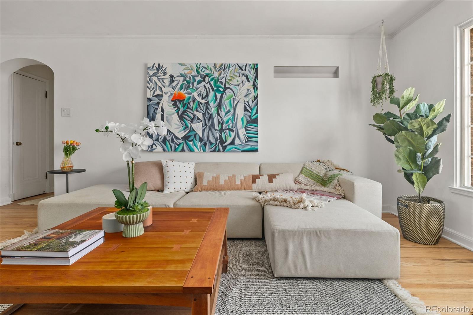 1410 Vine Street Unit: 3