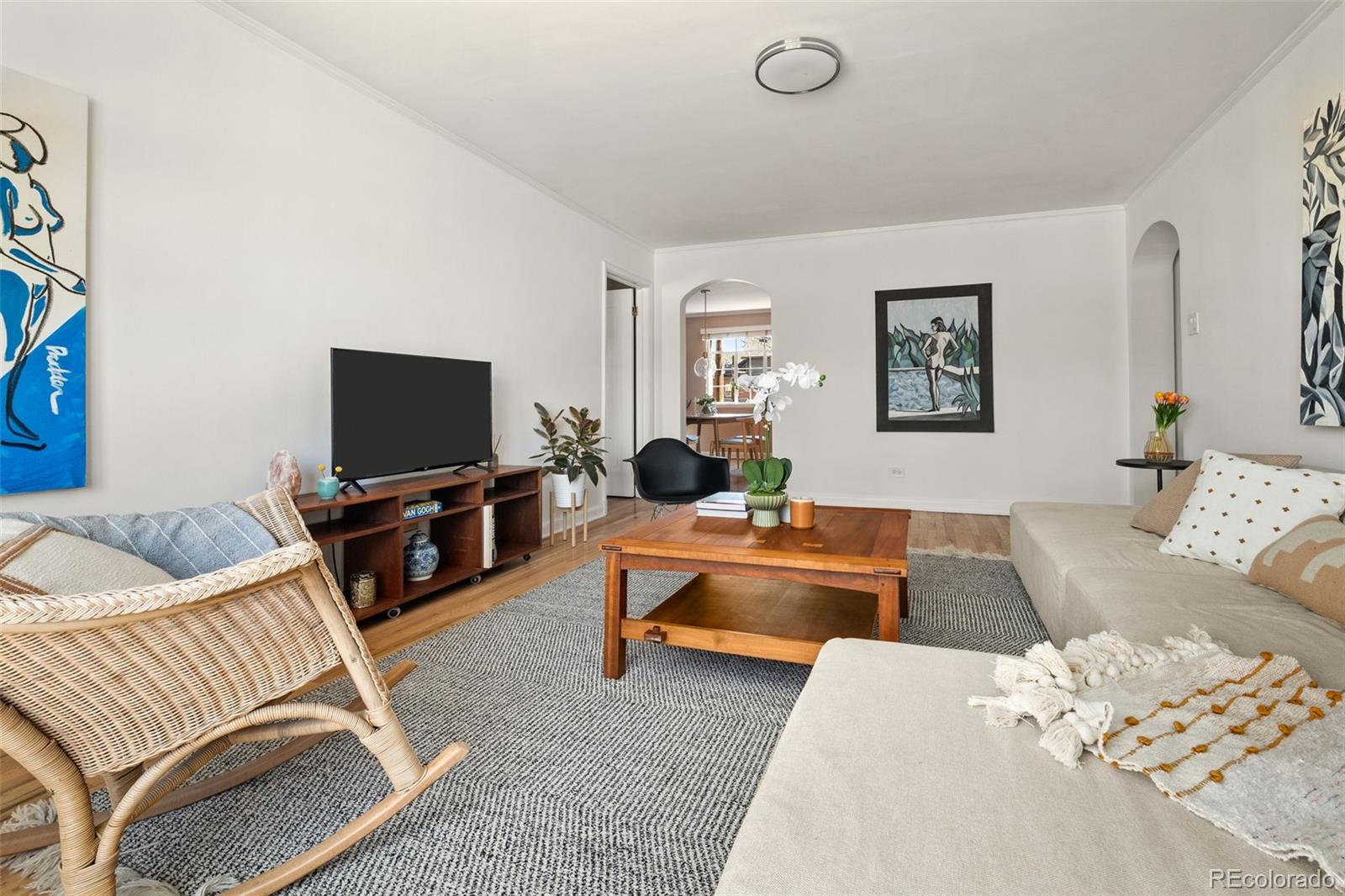 1410 Vine Street Unit: 3