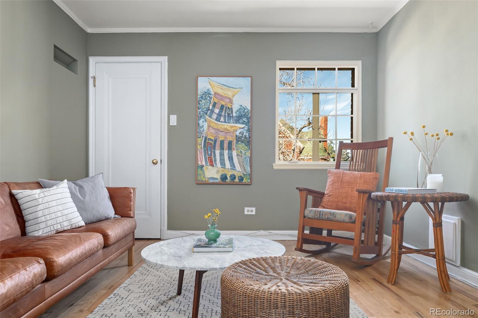 1410 Vine Street Unit: 3