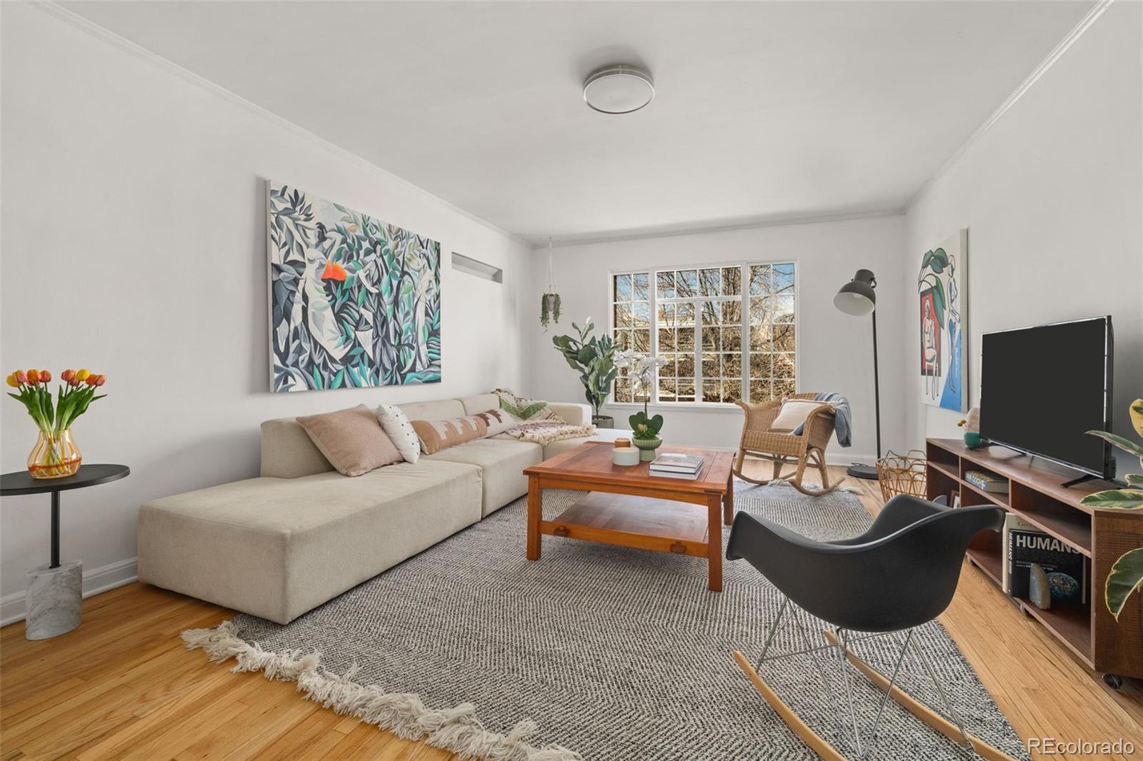 1410 Vine Street Unit: 3