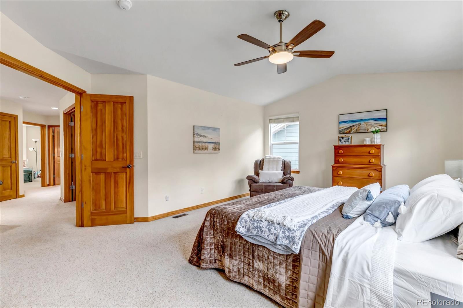 25245 E Park Crescent Drive