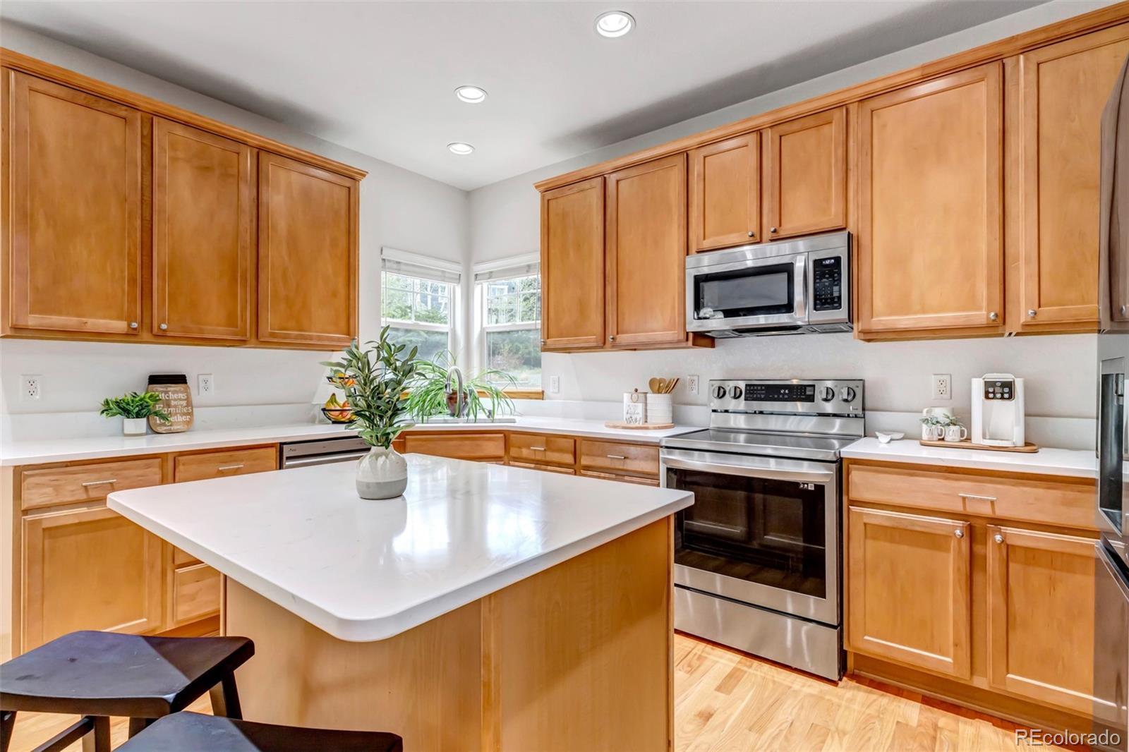 25245 E Park Crescent Drive