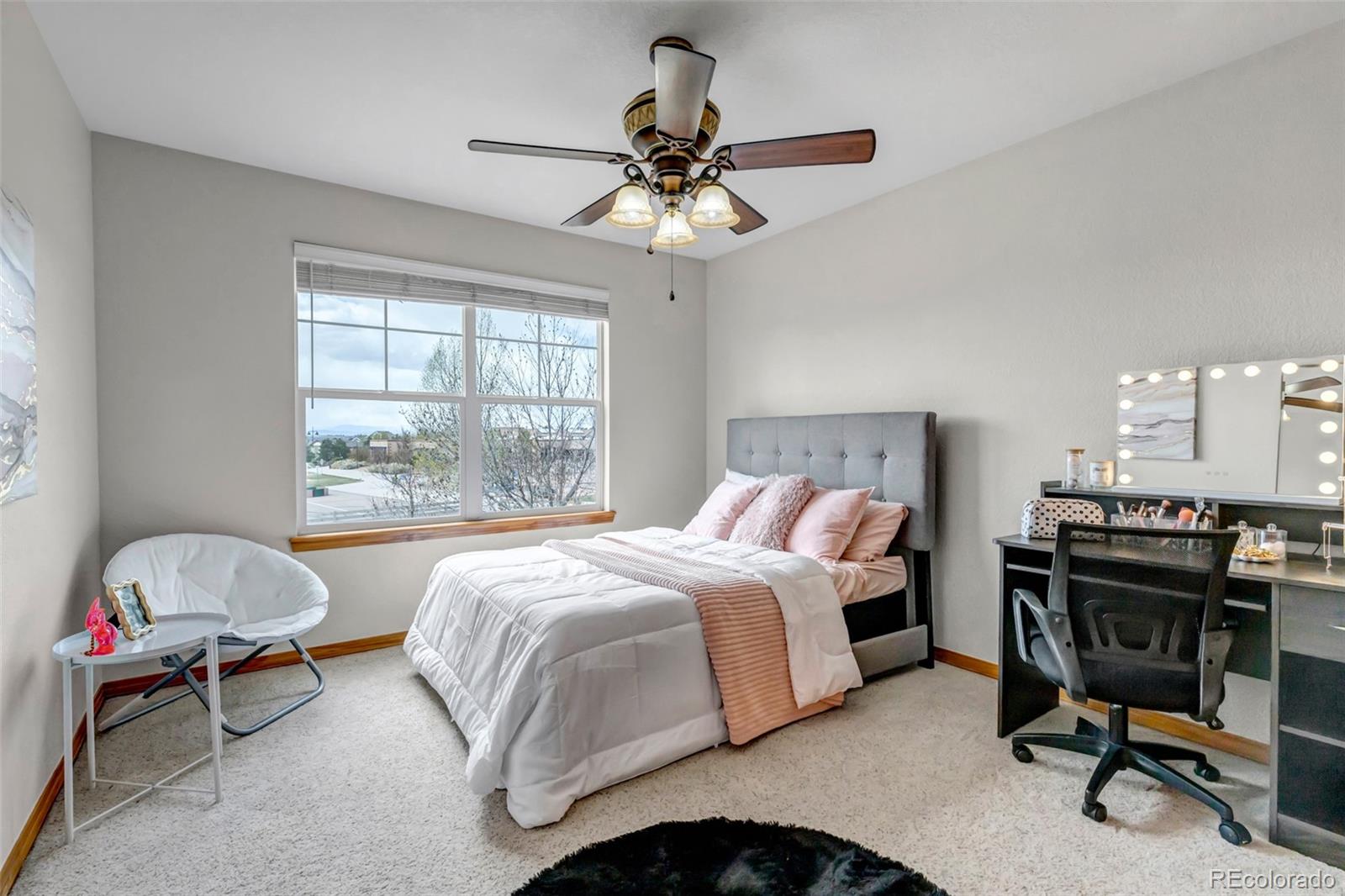 25245 E Park Crescent Drive