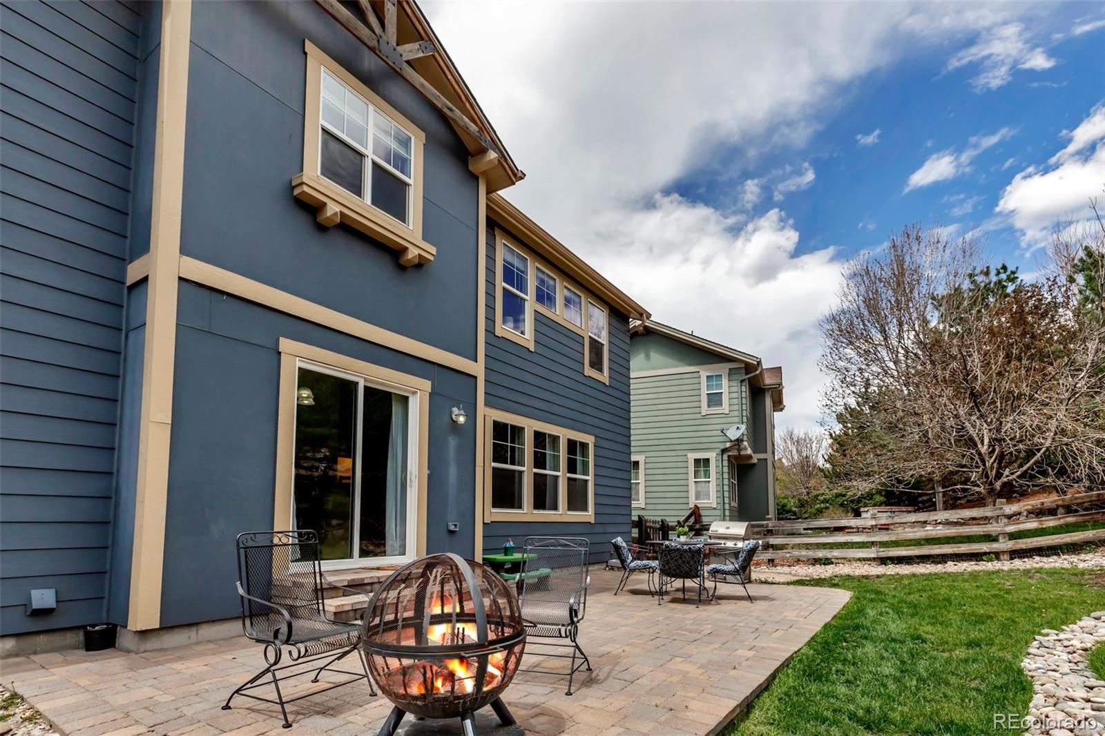 25245 E Park Crescent Drive